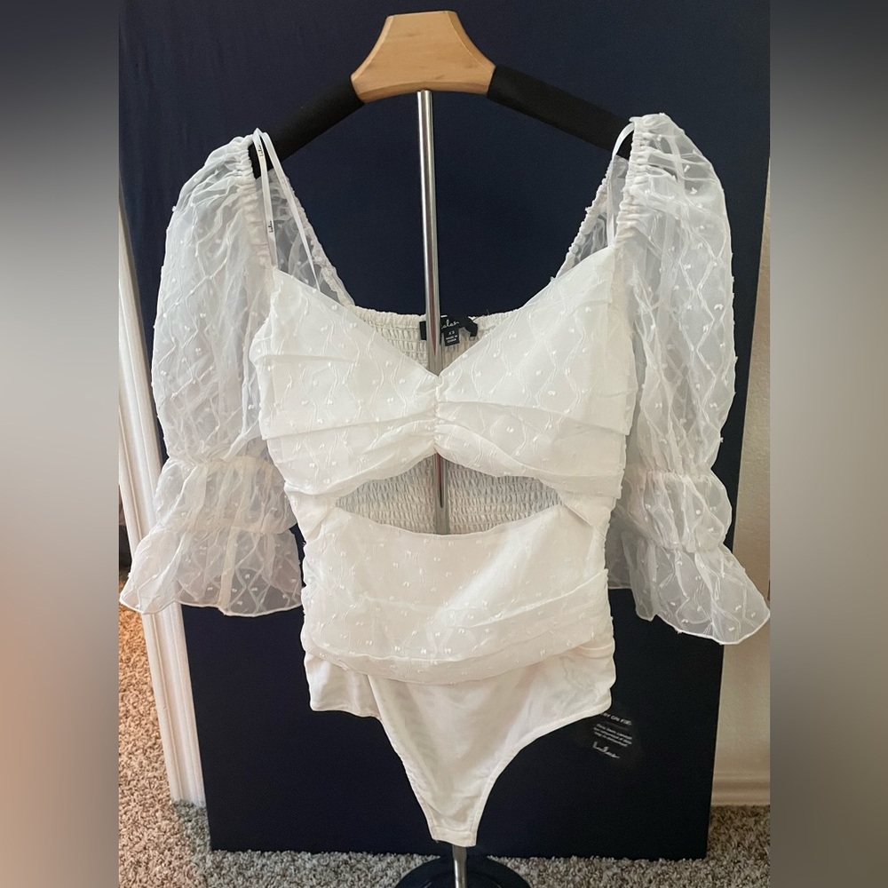 NWT Lulus White Ribbed Bodysuit w/ Sheer Puff Sleeves | Size XS